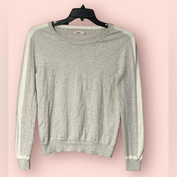 EUC Faherty Women’s Lightweight Sweater - Picture 1 of 6